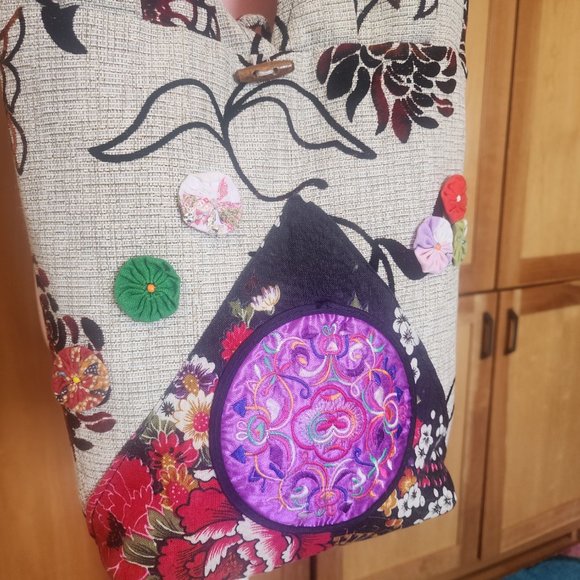 Artisan Embroidered Hand Made Shoulder Bag - Picture 3 of 11